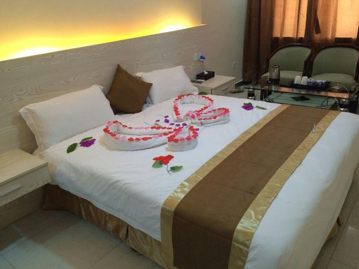 Nanjing Restaurant & Motel 坎帕拉 外观 照片